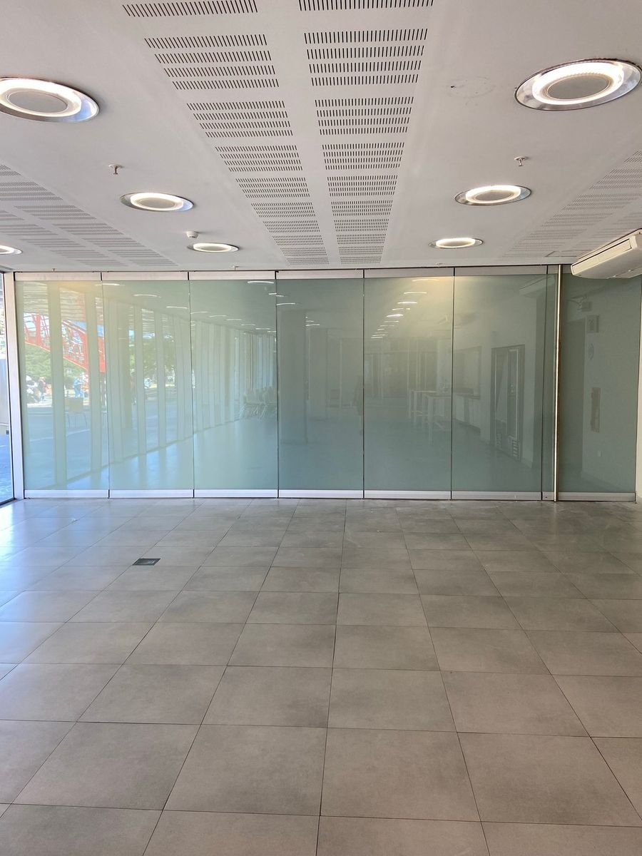 Sala de Conferencias — Corporativo, CABA