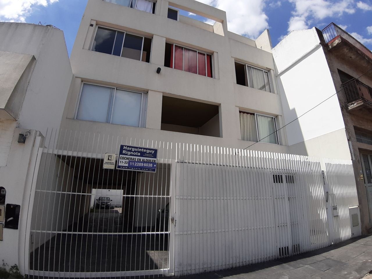Edificio de Viviendas Namuncurá — Viviendas, CABA